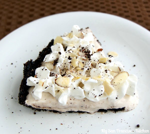 Low-Fat Chocolate Banana Cream Pie