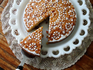 Easy Merryfield Apple Cake