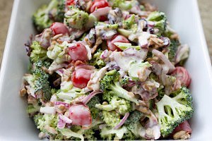 Special Crunchy Broccoli Salad