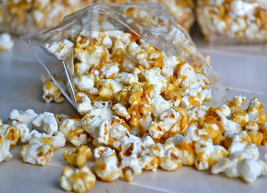 Baked Caramel Popcorn