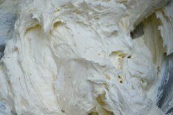 Homemade Marshmallow Buttercream Frosting