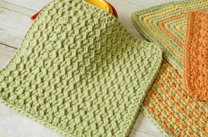 Crunch Stitch Dishcloth