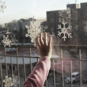 Dazzling Snowflake Window Clings