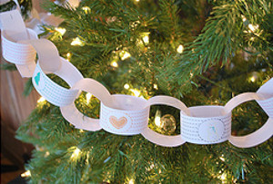 Santa's Favorite Sweets Garland