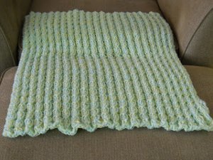 Warm Cable Knit Throw
