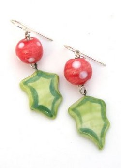 Leaf Charm Holly Earrings