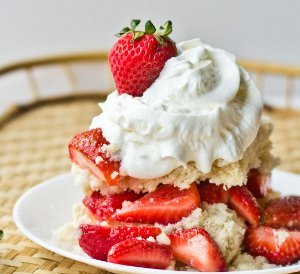 Authentic Amish Strawberry Shortcake