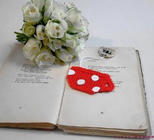 Ten Minute Tea Cup Bookmark