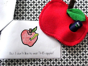 Lowly Worm Felt Apple Toy