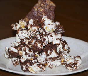 Brownie Brittle Chocolate Popcorn