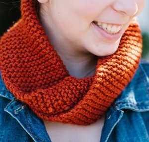 November Birthstone Cowl