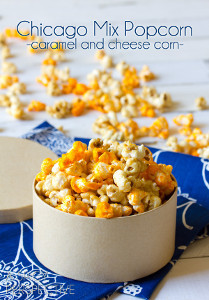 Copycat Garrett's Chicago Mix Popcorn