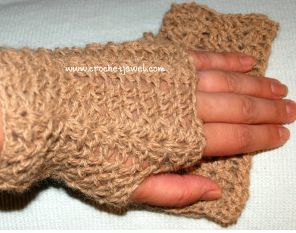 Fingerless Shell Gloves