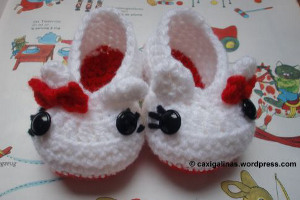 Hello Kitty Baby Booties