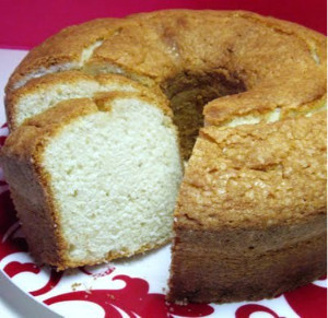 Granny's Lemon Buttermilk Pound Cake