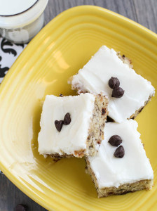 Classic Vintage Banana Cake Bars