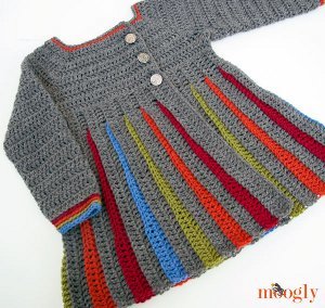 15 Free Crochet Baby Sweaters and Cardigans Patterns - Sarah Maker