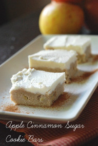 Apple Cinnamon Sugar Cookie Bars