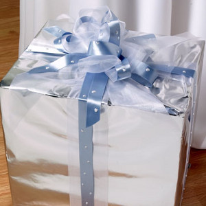 Pearls and Satin Creative Gift Wrapping