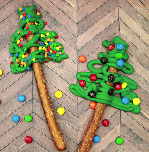 Pretzel Christmas Trees