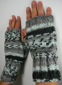 Two Needle Fingerless Mitts