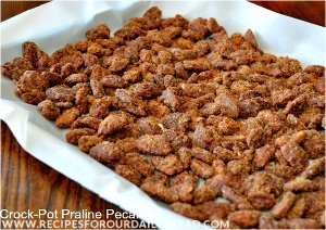 Slow Cooker Praline Pecans