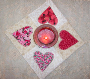 Country Heart Applique Quilted Candle Mat