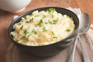 Skinny Garlic Mashed Potatoes