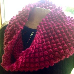 Raspberry Bobble Cowl