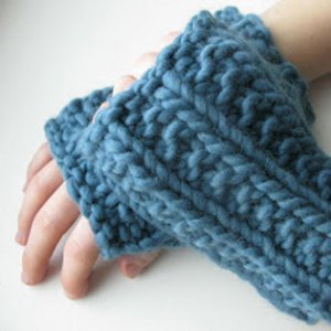 One Hour Fingerless Mitts