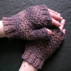 Mulberry Spiral Mitts