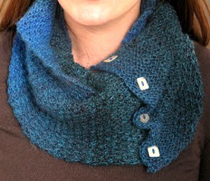 Garter Slip Button Cowl