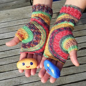 Kaleidoscope Fingerless Mitts