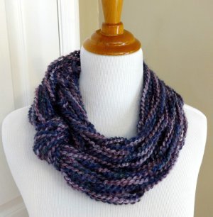 Arm Knit Knotted Cowl
