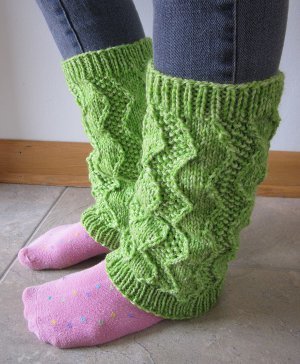Knitting Pattern // Knit Leg Warmers Motorcycle Padded Quilted
