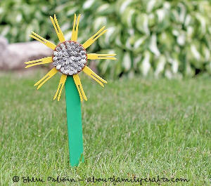 Thrifty Clothespin Sunflowers