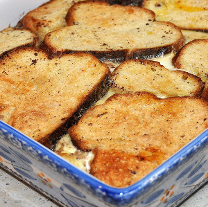 Creme Brulee Baked French Toast