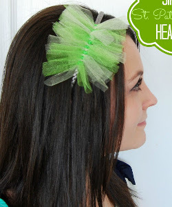 5 Minute Holiday DIY Headband