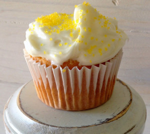 Lemon Cream Cheese Cupcakes