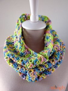 Single Skein Spring Cowl