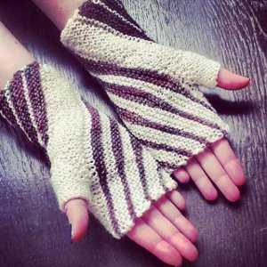 Streamlined Fingerless Mitts