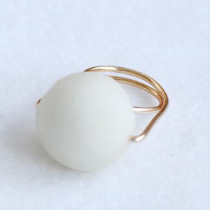 DIY Giant Pearl Ring