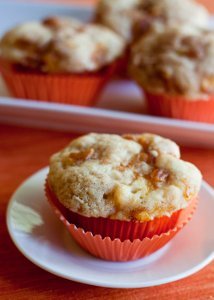 Peach Cobbler Muffins