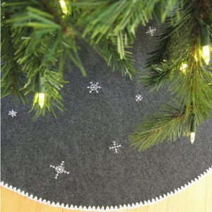 Snowflake DIY Tree Skirt