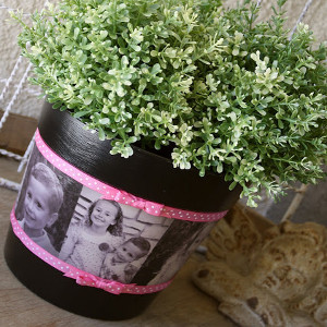 Mom's Favorite Memories Flower Pot