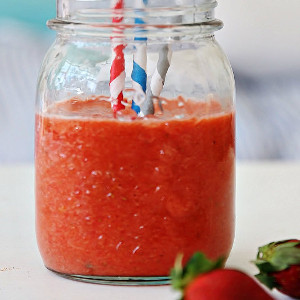 Summer Strawberry Smoothie