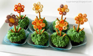 Blooming Flower Cupcakes