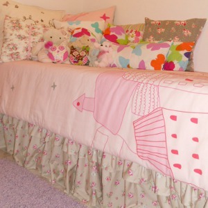Floral DIY Ruffled Bed Skirt