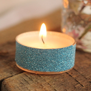 30-Second Glitter Tea Lights