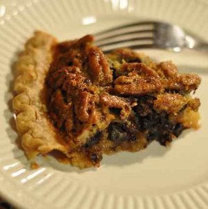 Cracker Barrel Chocolate Pecan Pie Copycat